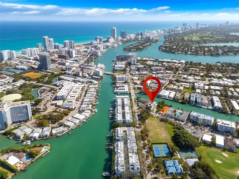 10 S Shore Drive Miami Beach FL 33141