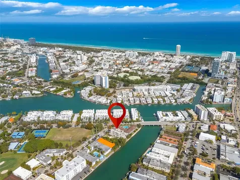 10 S Shore Drive Miami Beach FL 33141