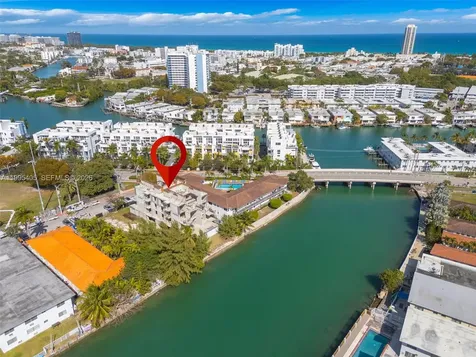 10 S Shore Drive Miami Beach FL 33141