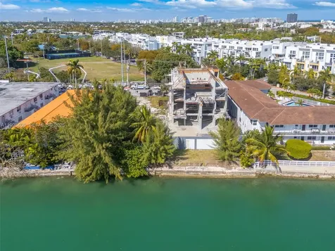 10 S Shore Drive Miami Beach FL 33141