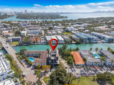 10 S Shore Drive Miami Beach FL 33141