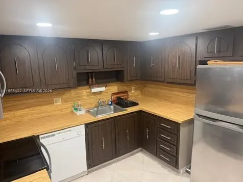 16300 Golf Club Road Weston FL 33326