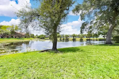 9022 NW 28th Drive Coral Springs FL 33065