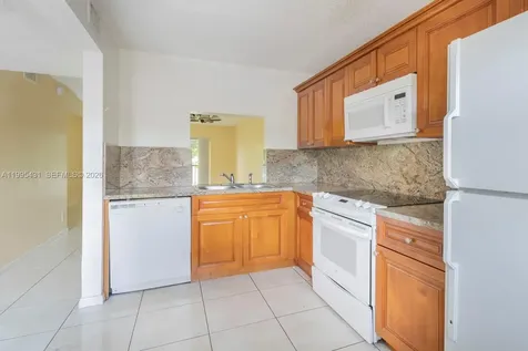 9022 NW 28th Drive Coral Springs FL 33065