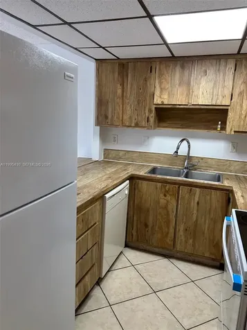 9301 SW 92nd Avenue Miami FL 33176