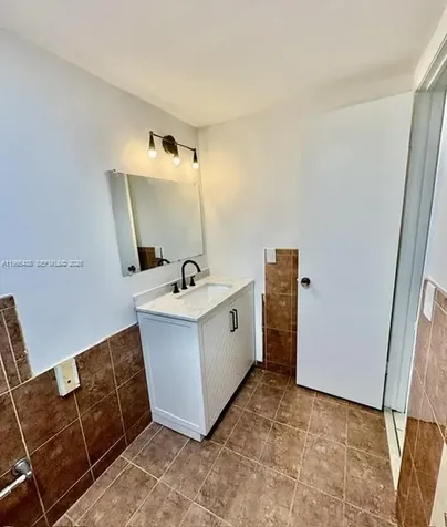 9351 Fontainebleau Boulevard Miami FL 33172