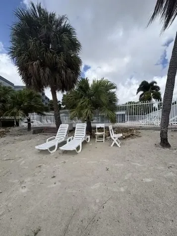 9351 Fontainebleau Boulevard Miami FL 33172