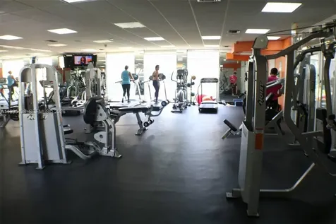 9351 Fontainebleau Boulevard Miami FL 33172