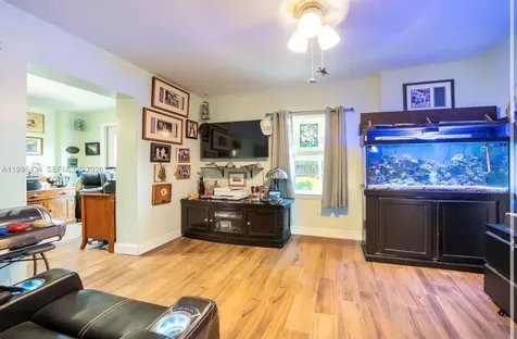 6890 SW 57th Street Davie FL 33314