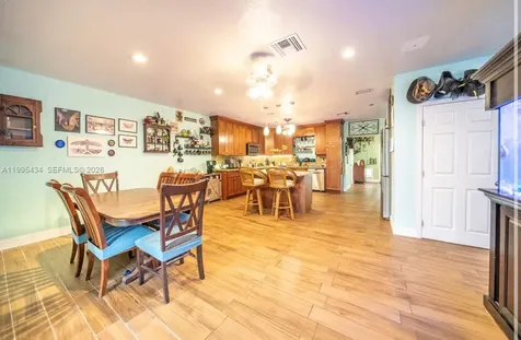 6890 SW 57th Street Davie FL 33314