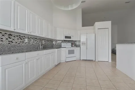 7501 S Aragon Boulevard Sunrise FL 33313