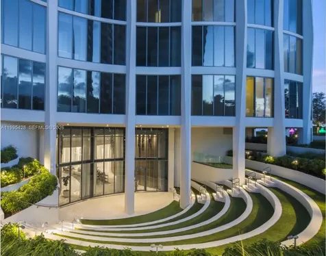 2831 S Bayshore Drive Miami FL 33133