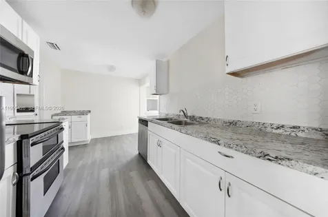2520 NW 2nd Drive Pompano Beach FL 33064