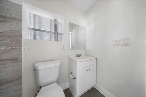 2520 NW 2nd Drive Pompano Beach FL 33064