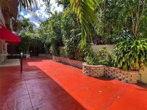 1890 Brickell Avenue Miami FL 33129