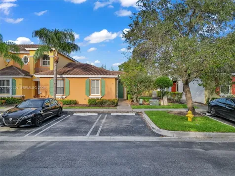 963 NE 42nd Terrace Homestead FL 33033