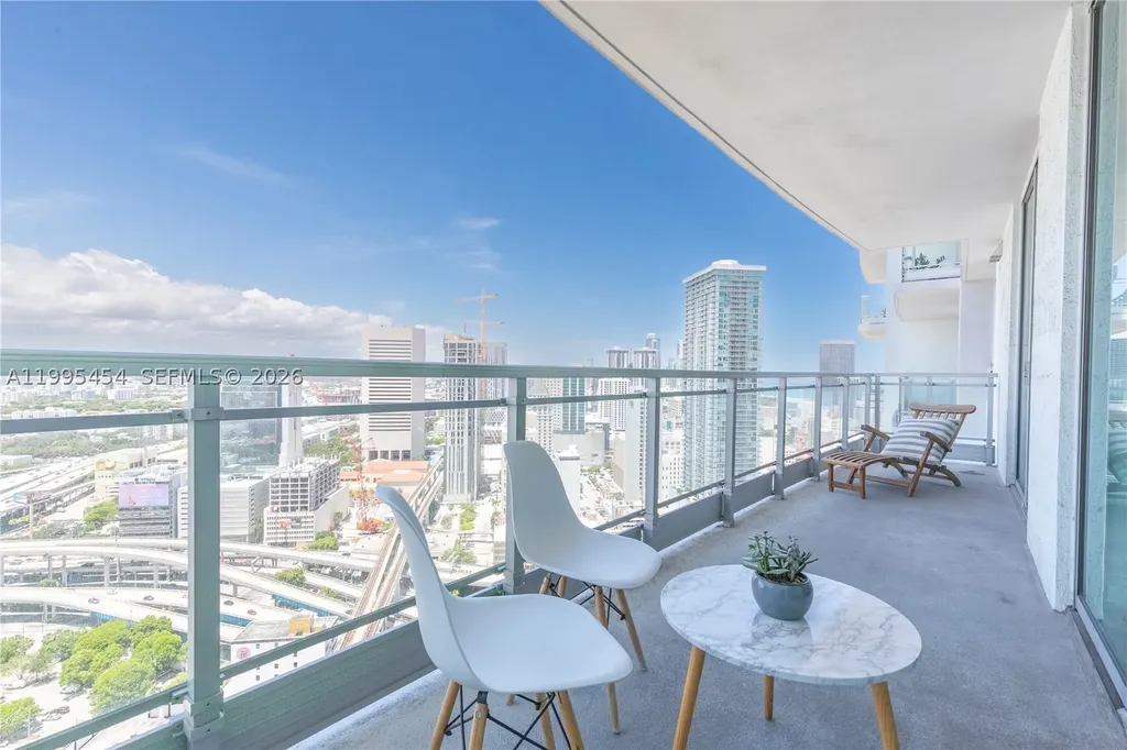 90 SW 3rd Street Miami FL 33130