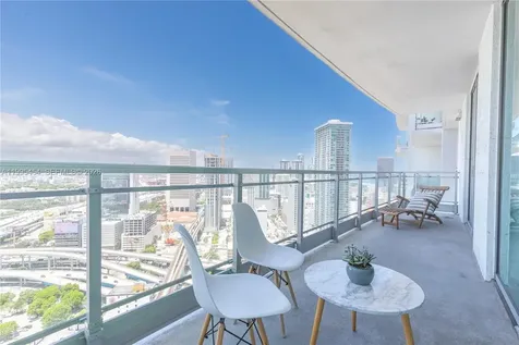 90 SW 3rd Street Miami FL 33130