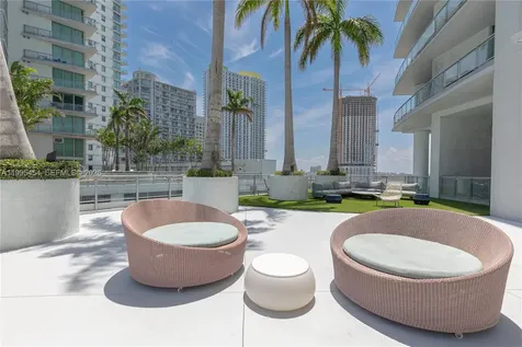 90 SW 3rd Street Miami FL 33130
