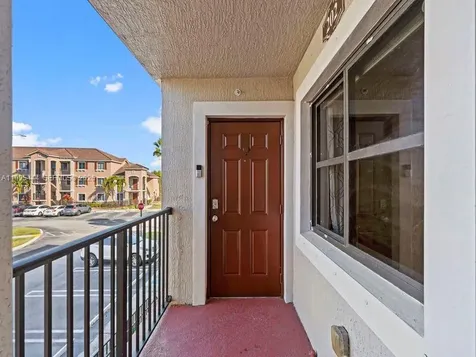 22441 SW 88th Place Cutler Bay FL 33190