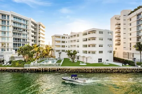9881 E Bay Harbor Drive Bay Harbor Islands FL 33154
