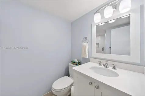 2301 S Ocean Drive Hollywood FL 33019