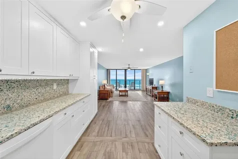 2301 S Ocean Drive Hollywood FL 33019