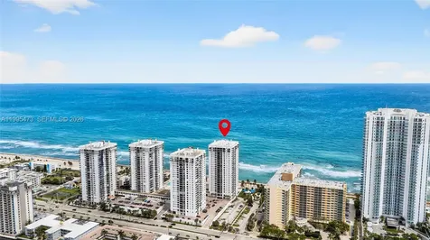 2301 S Ocean Drive Hollywood FL 33019