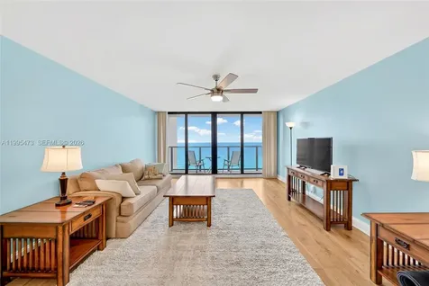 2301 S Ocean Drive Hollywood FL 33019