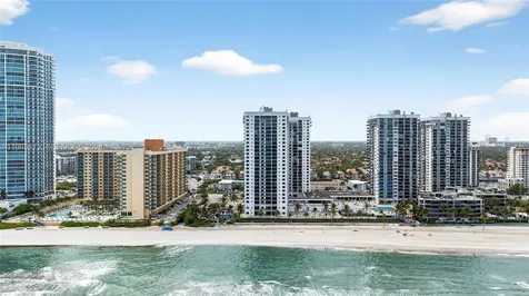 2301 S Ocean Drive Hollywood FL 33019
