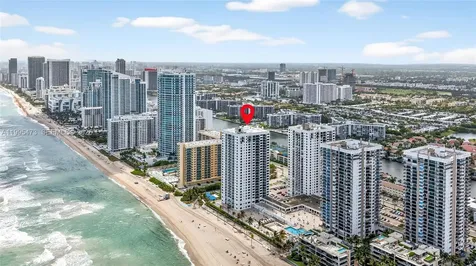 2301 S Ocean Drive Hollywood FL 33019