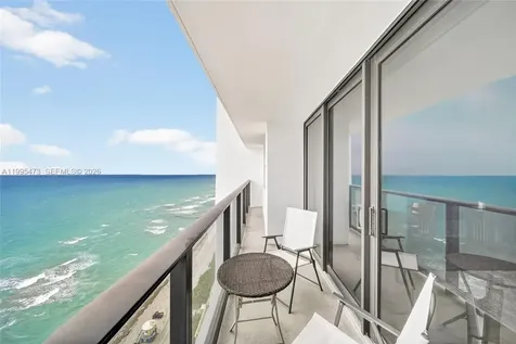 2301 S Ocean Drive Hollywood FL 33019