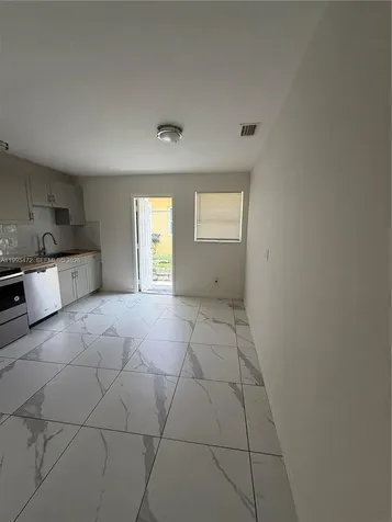 2851 NW 15th Court Fort Lauderdale FL 33311