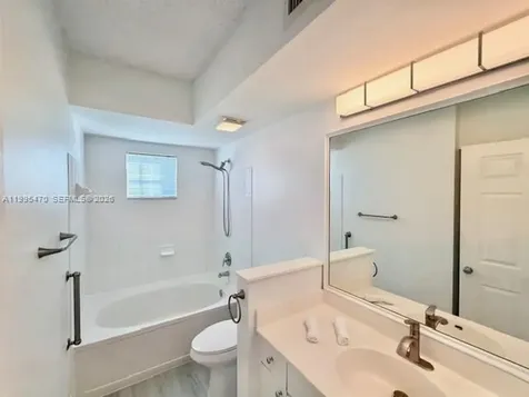 17100 N Bay Road Sunny Isles Beach FL 33160