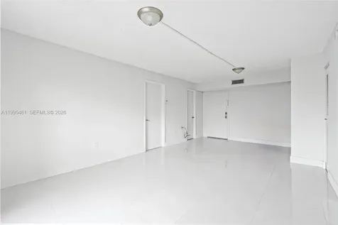 4801 NW 7th Street Miami FL 33126
