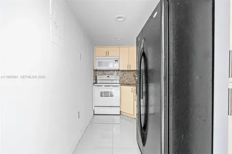 4801 NW 7th Street Miami FL 33126