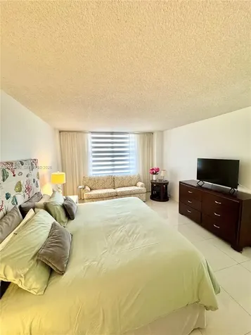 3725 S Ocean Drive Hollywood FL 33019