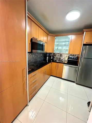 3725 S Ocean Drive Hollywood FL 33019