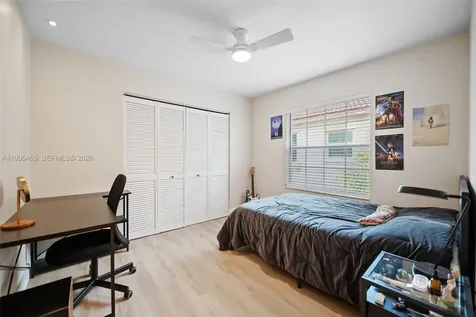 380 Cameron Drive Weston FL 33326