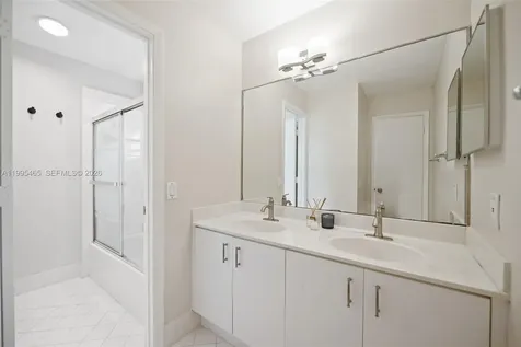 380 Cameron Drive Weston FL 33326