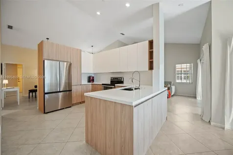 380 Cameron Drive Weston FL 33326