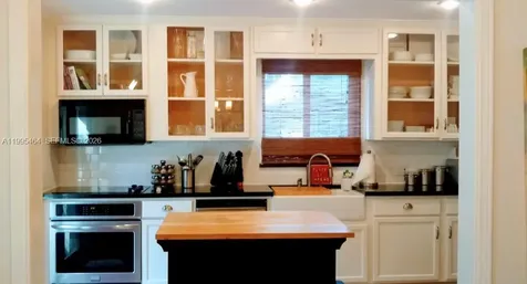 5718 SW 48th Street South Miami FL 33155