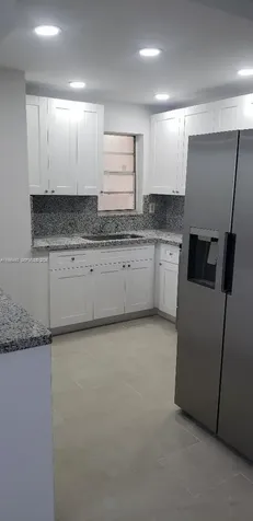 870 NW 87th Avenue Miami FL 33172