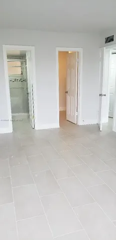 870 NW 87th Avenue Miami FL 33172