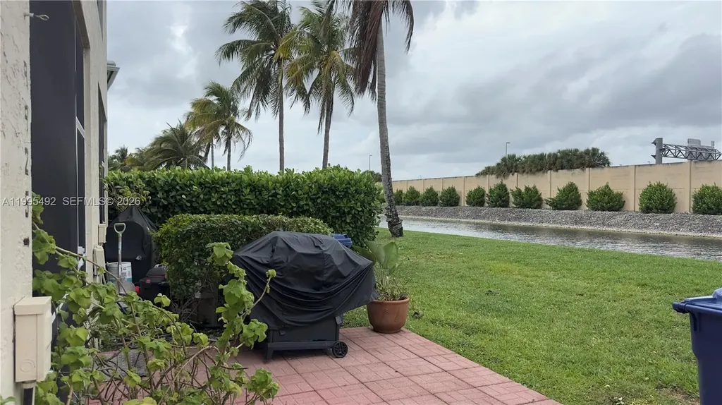9925 NW 57th Manor Coral Springs FL 33076