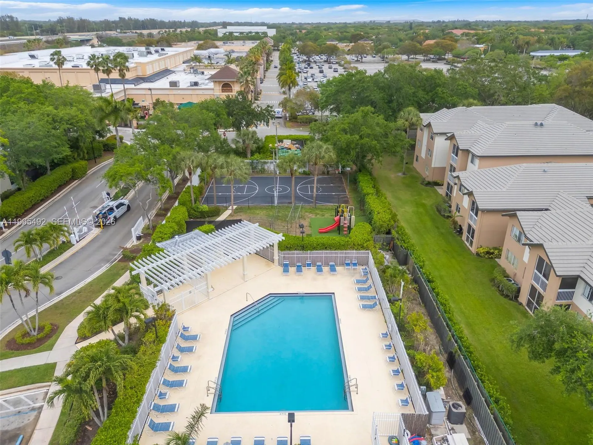 9925 NW 57th Manor Coral Springs FL 33076