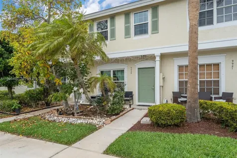 9925 NW 57th Manor Coral Springs FL 33076