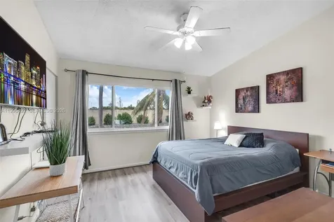 9925 NW 57th Manor Coral Springs FL 33076