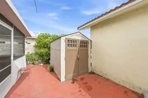 1271 SW 138th Court Miami FL 33184