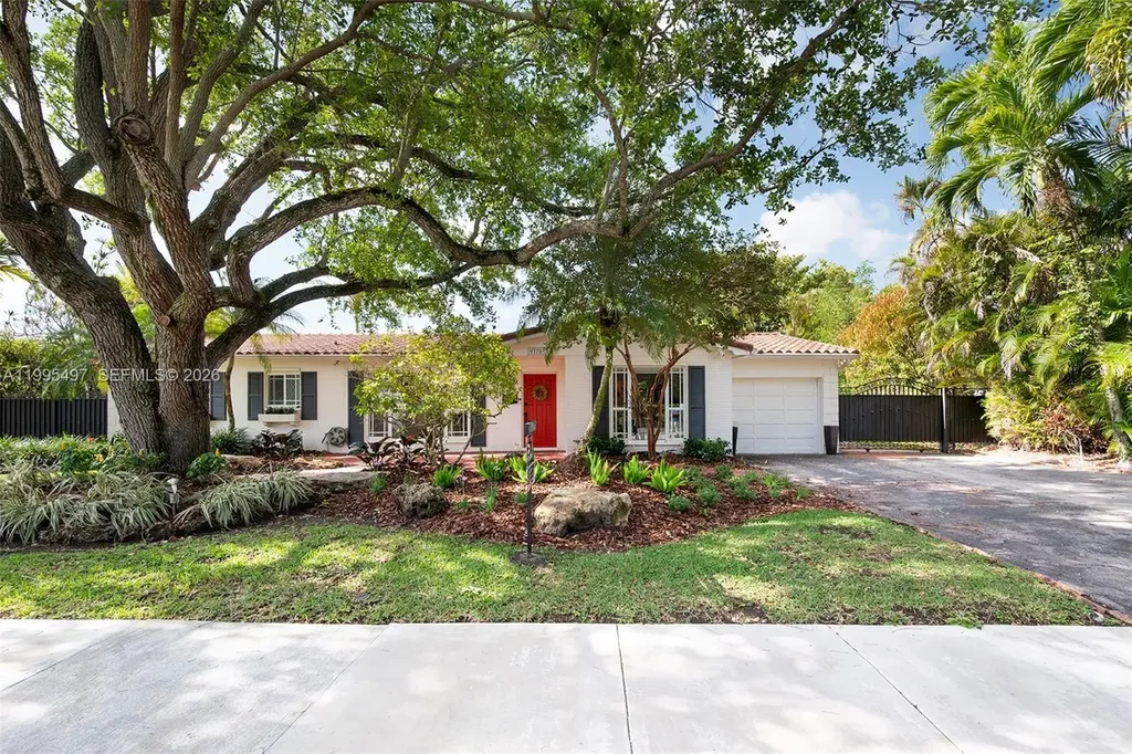 9370 SW 82nd Street Miami FL 33173